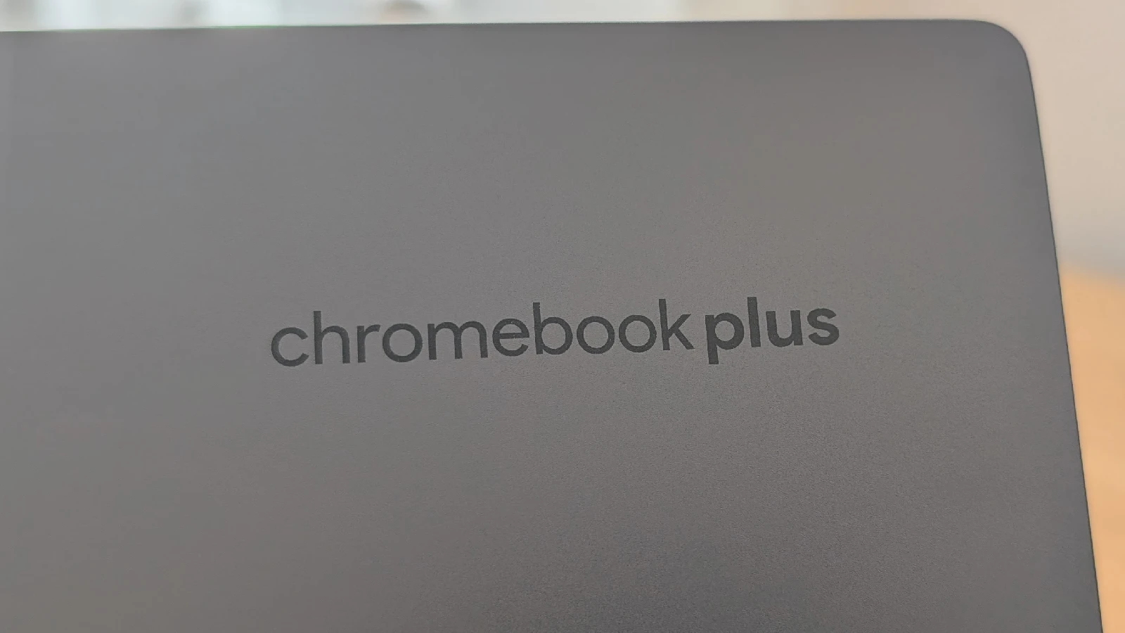 Lenovo Chromebook Plus のロゴ