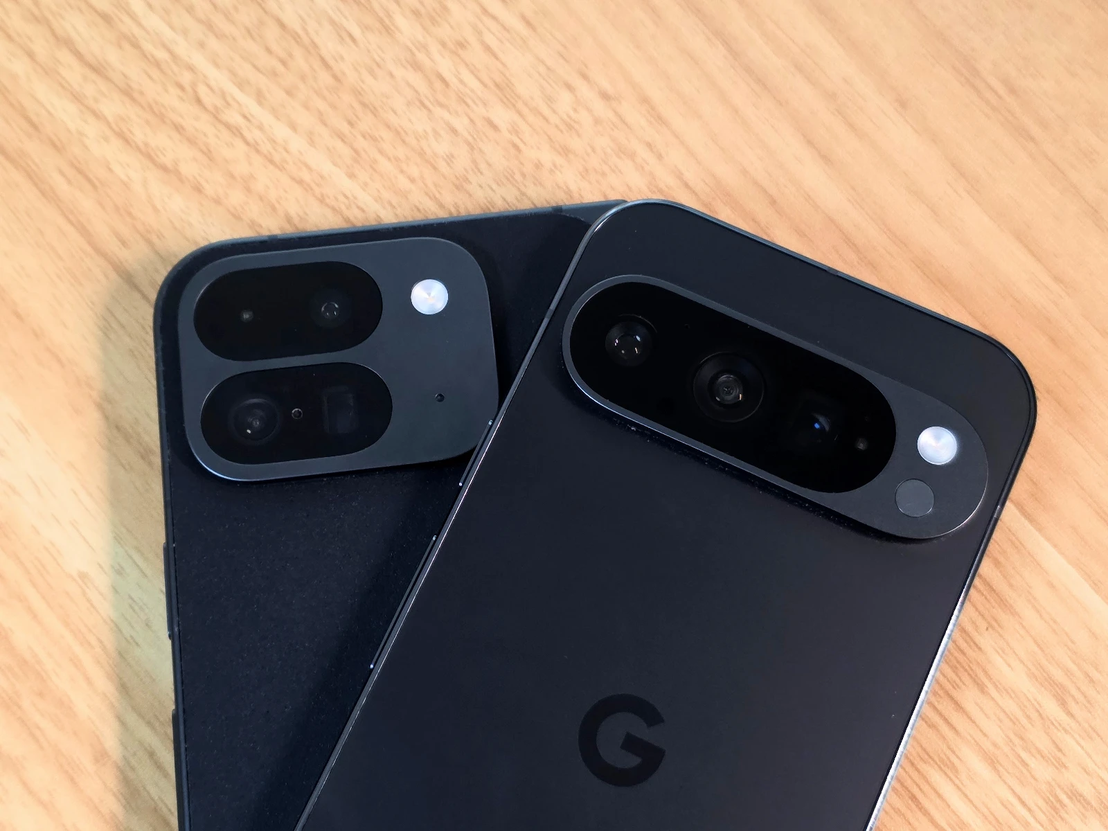 Google Pixel 9 Pro と Pixel 9 Pro Fold のリアカメラの写真