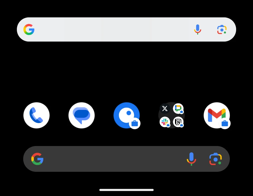 新しいロゴが適用された Google アプリの検索バーウィジェットと Pixel Launcher