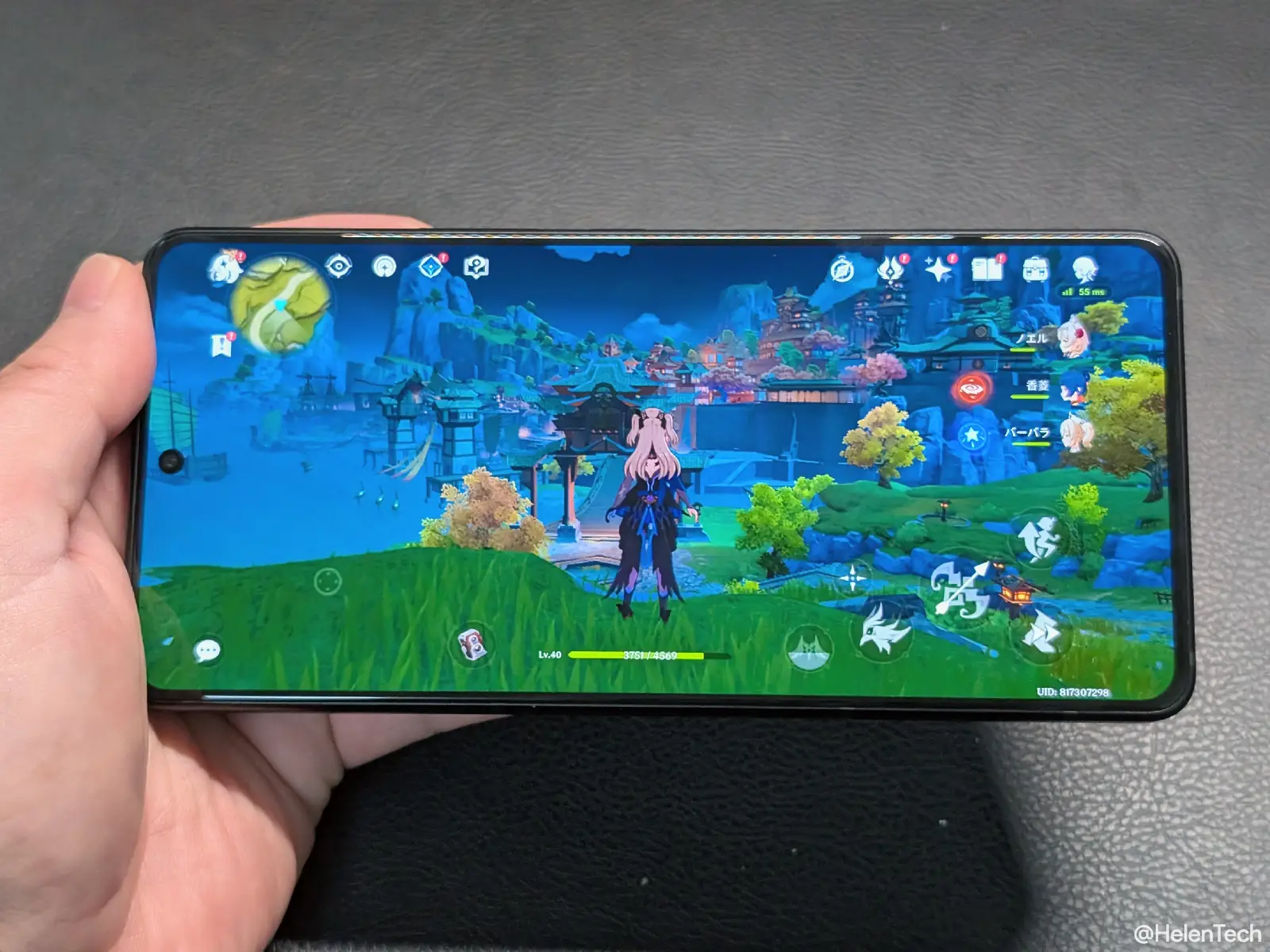 ASUS Zenfone 12 Ultra で原神をプレイしている写真