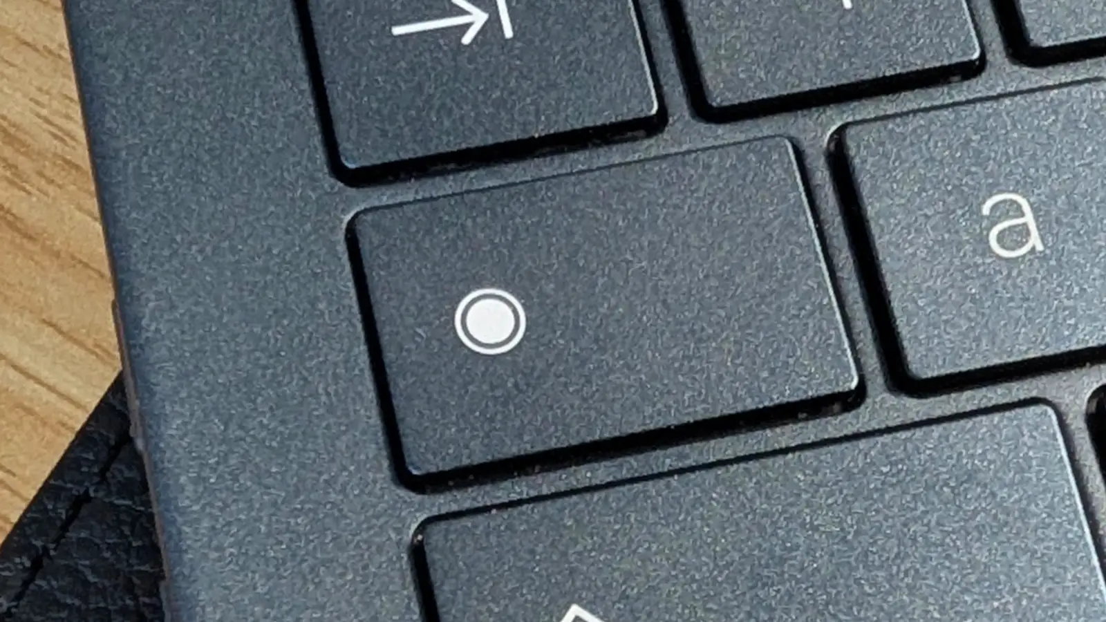 Chromebook に搭載されている従来のランチャーキーの写真
