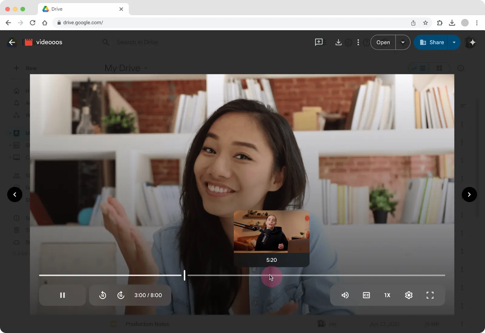 Google ドライブの動画プレーヤーのプログレスバー上でサムネイルプレビューが表示されているところのスクリーンショット