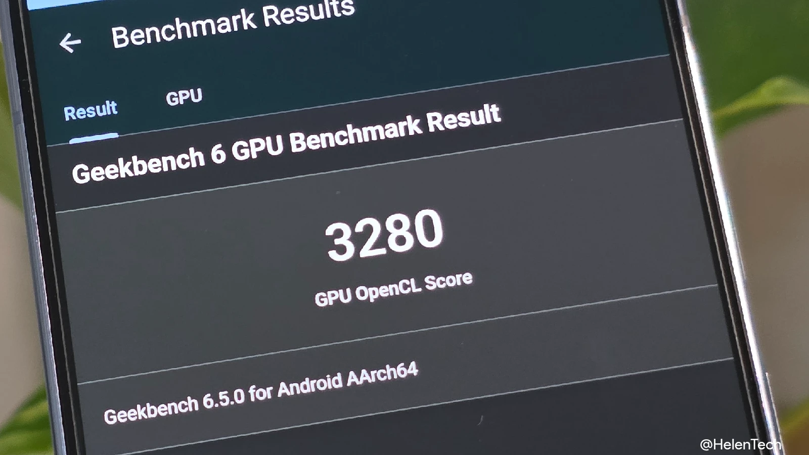 Google Pixel 10 Pro で Geekbench の OpenCL GPU ベンチマーク結果を表示している写真