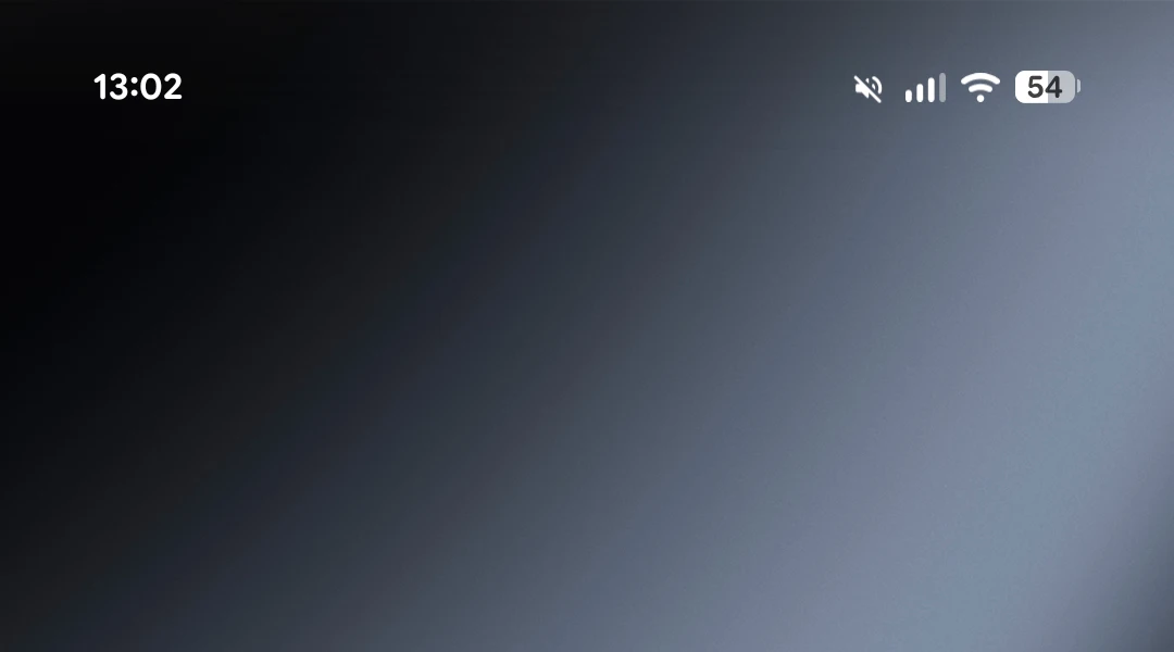 Android 16 QPR3 Beta 1 の新しい設定を使って Google Pixel のスナップショットを非表示にしたホーム画面