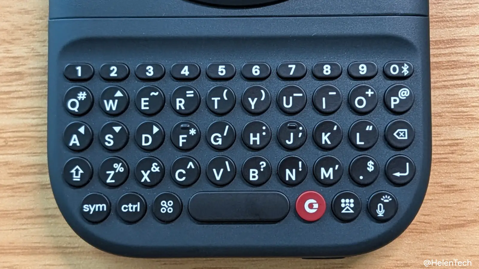 Clicks Power Keyboard のキー部分のアップ