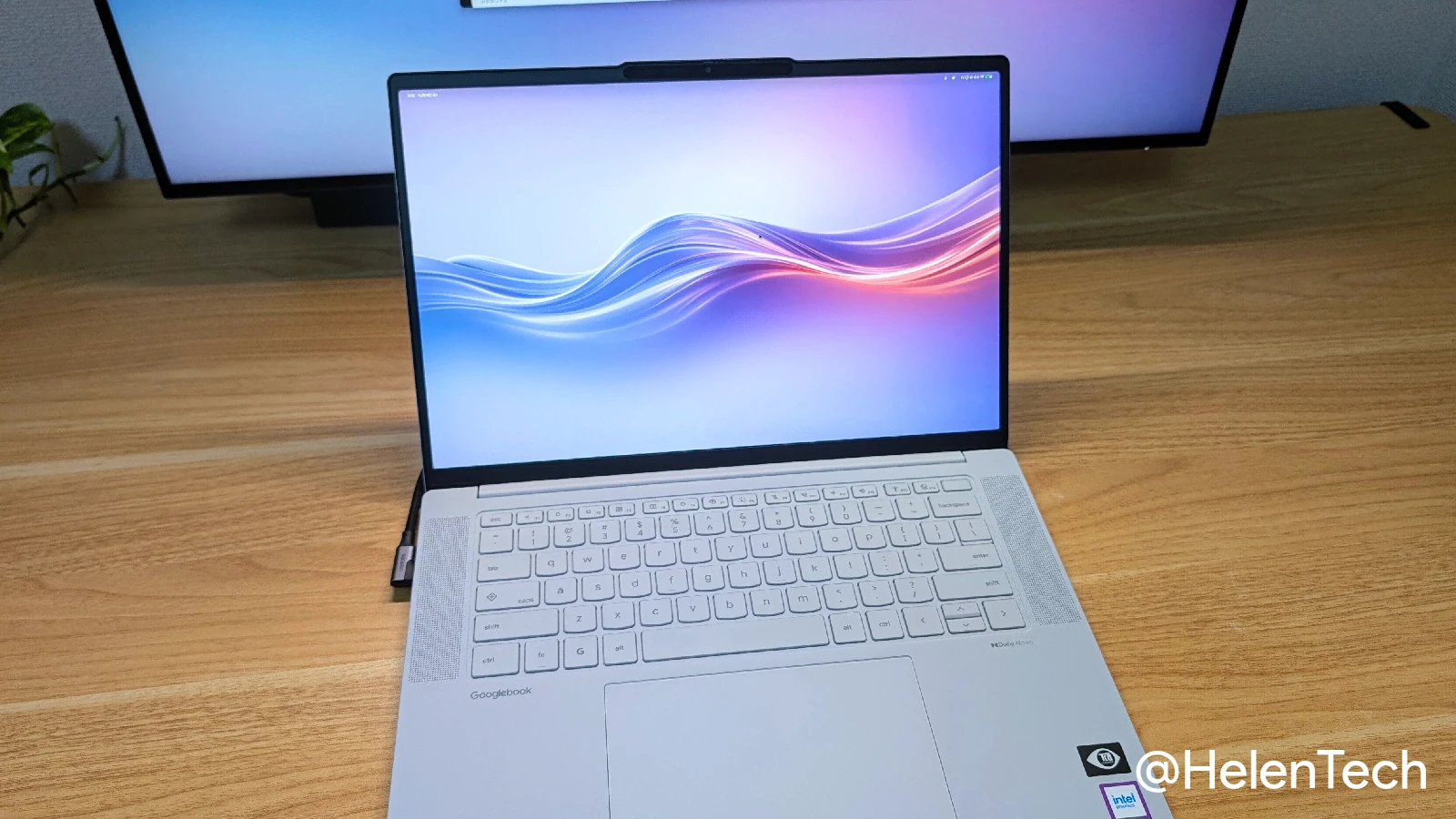 Googlebook OS のファーストインプレッション。まだ Android の延長線上という印象が強い